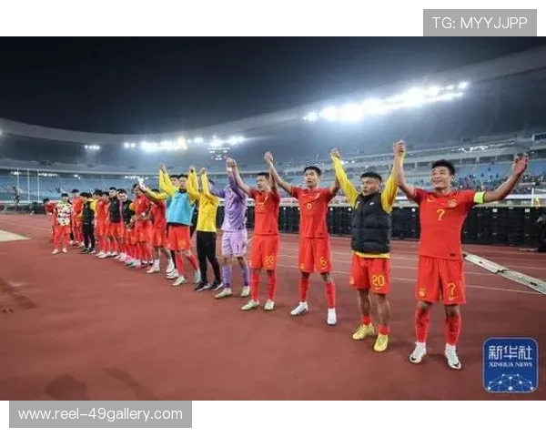 世界足球巨星同场竞技 谁能笑傲全球足球之巅