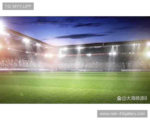 足球巨星风云：从绿茵场到人生巅峰的荣耀与挑战